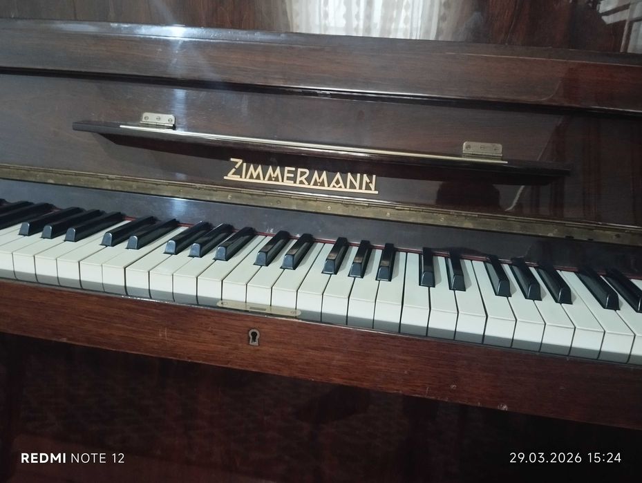 Pianino Zimmerman Germaniya mahsuloti