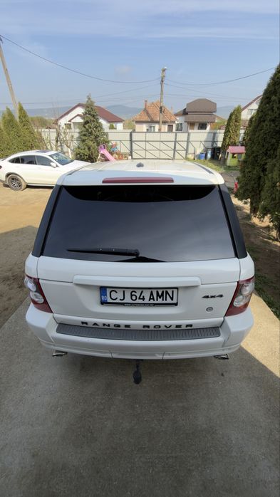 Range Rover Sport 2.7 TDV6 • Automat • 4x4 • Harman Kardon • Încălzire F/S • Fără investiții