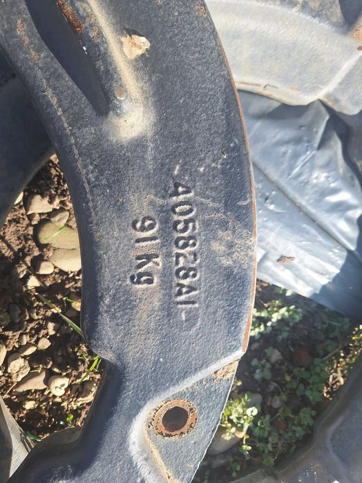 Vand contragreutati roti spate tractor