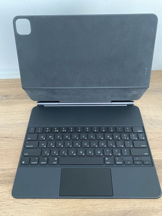 Apple Magic Keyboard для iPad Pro 12.9 (5/6 Gen)