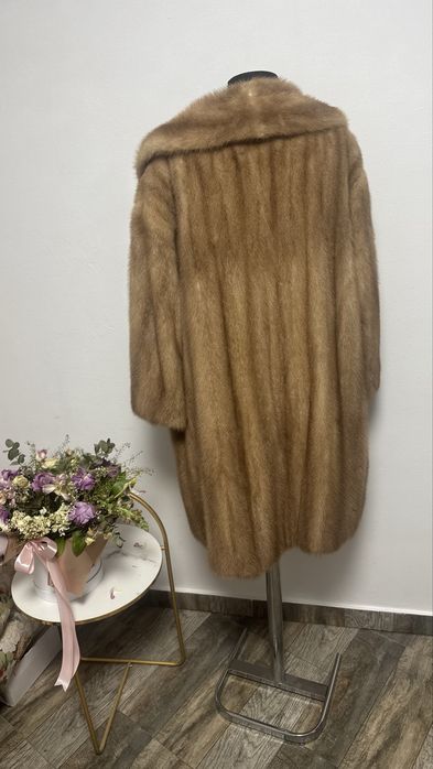 Blana Nurca Maro-Coniac