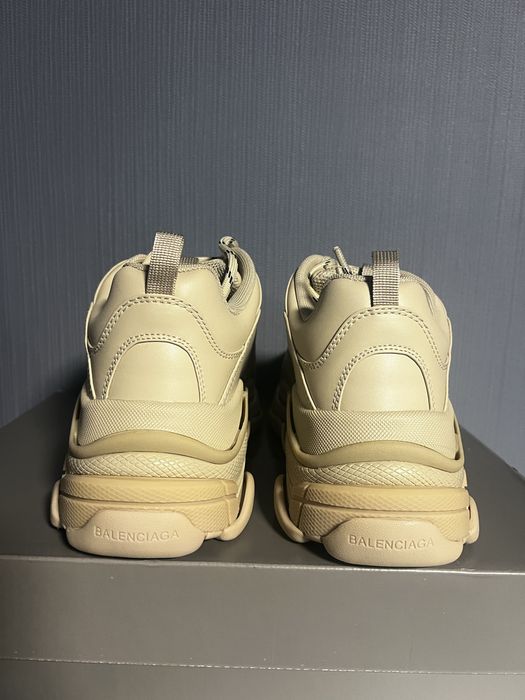 Adidasi Balenciaga Triple S Tan Piele Premium  / 2026