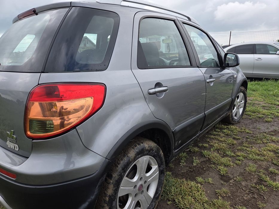Fiat Sedici 4x4 benzină