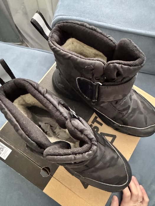 Зимнин дутики для мальчика