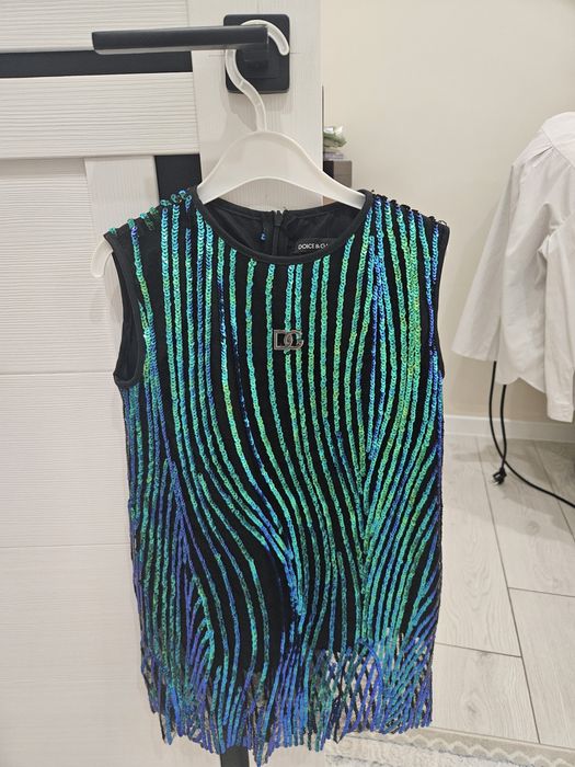 Продам Платье для девочек