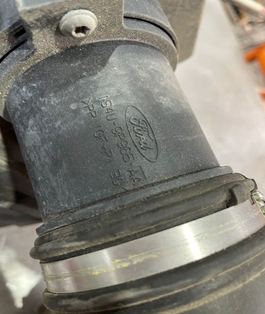 Carcasa filtru aer 1S4U 9P965 AA Ford Focus prima generatie