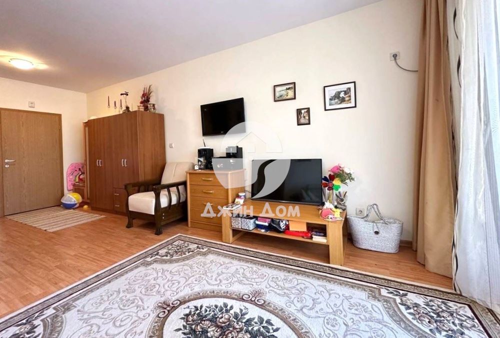 Продава се Двустаен апартамент в Свети Влас - 87 кв.м за 1391 €/кв.м - Снимка #2