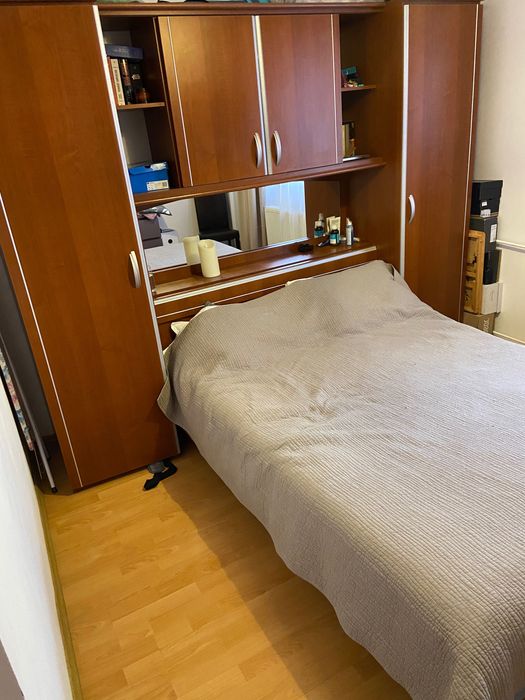 Vand mobila dormitor