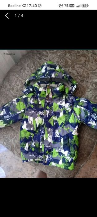 Продам детские куртки