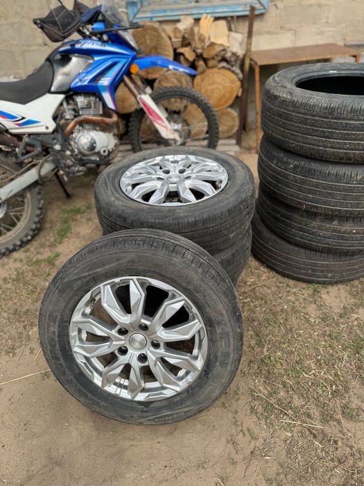 Продам диски с шиной