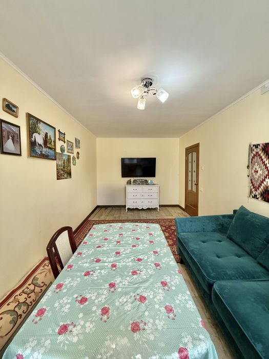 Продам 1 комн квартиру 6 микрорайон
