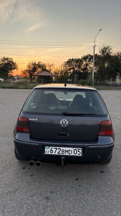 Golf 4 1998г 2.3 vr5