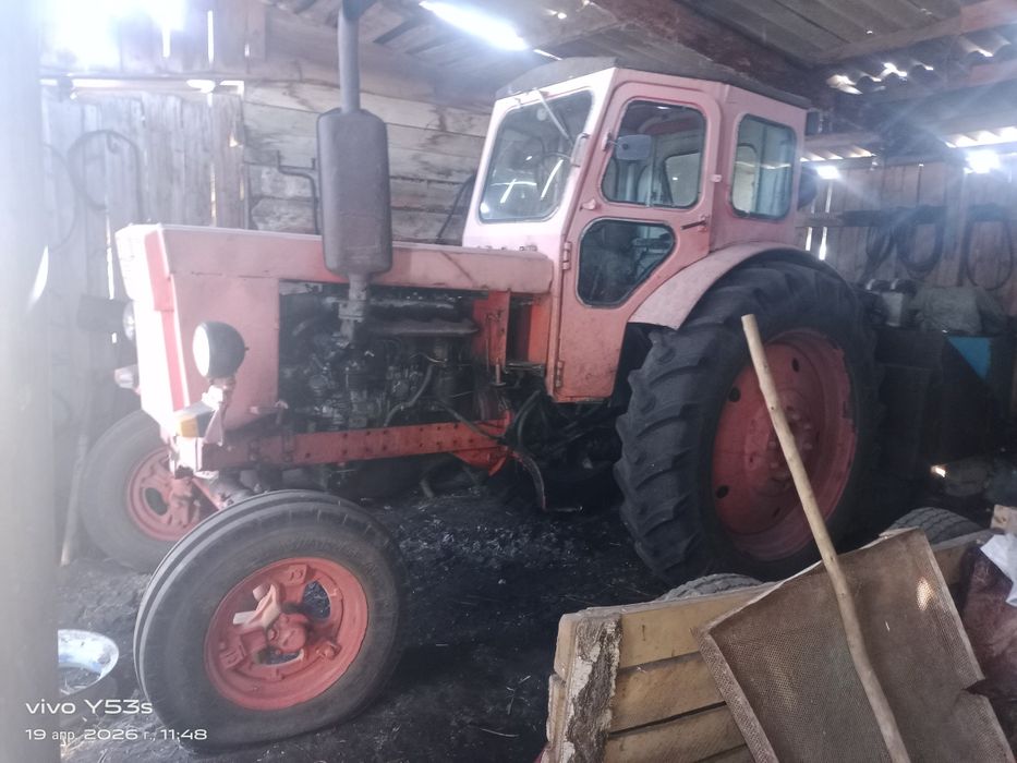 Трактор Т40 на полном ходу