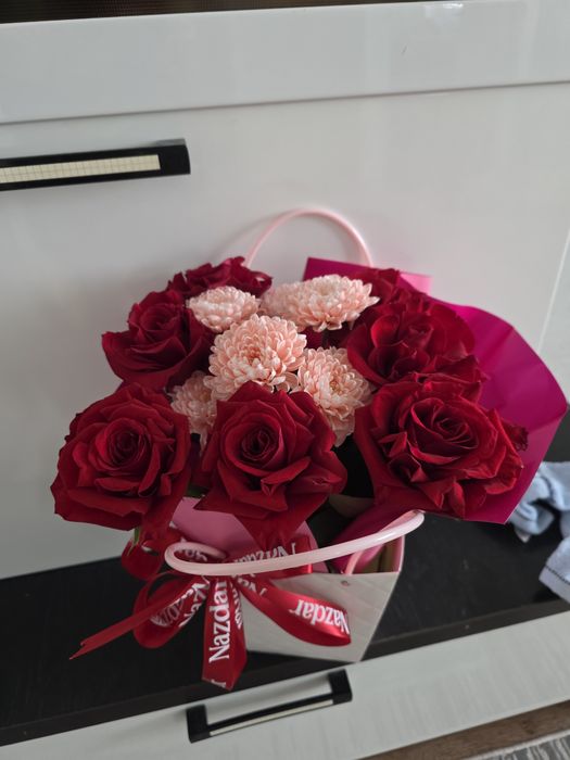 Продам букет ,срочно свежий