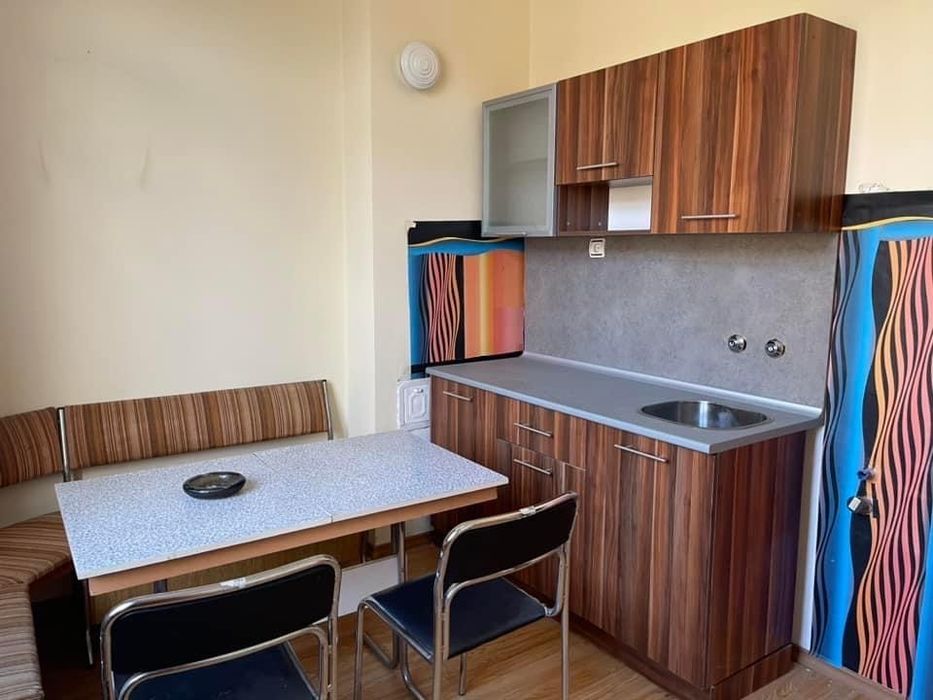 Продава се Четиристаен апартамент в Димитровград - 120 кв.м за 510 €/кв.м - Снимка #2