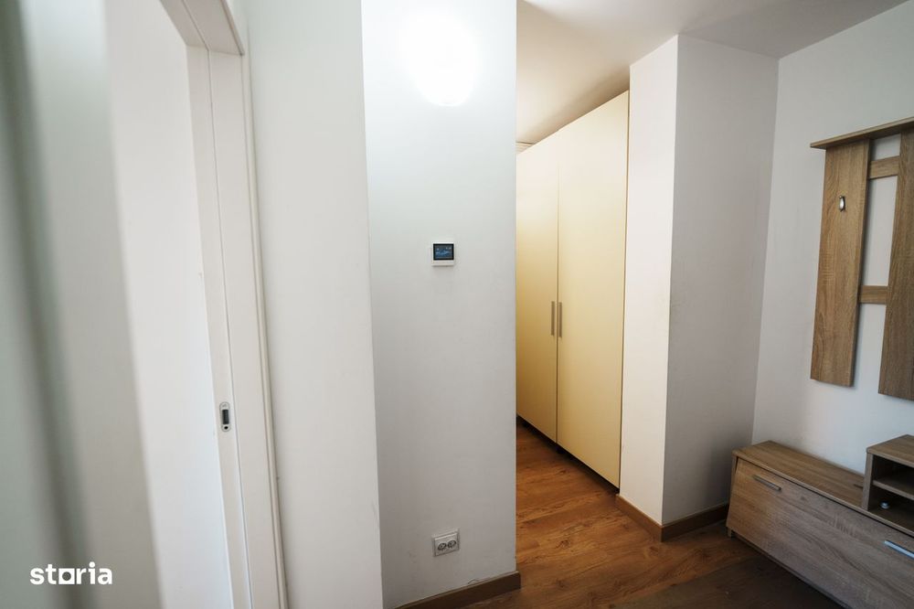 3 camere decomandate,2 bai ,etaj 1/4,complet renovat,zona 1 Mai  I-uri