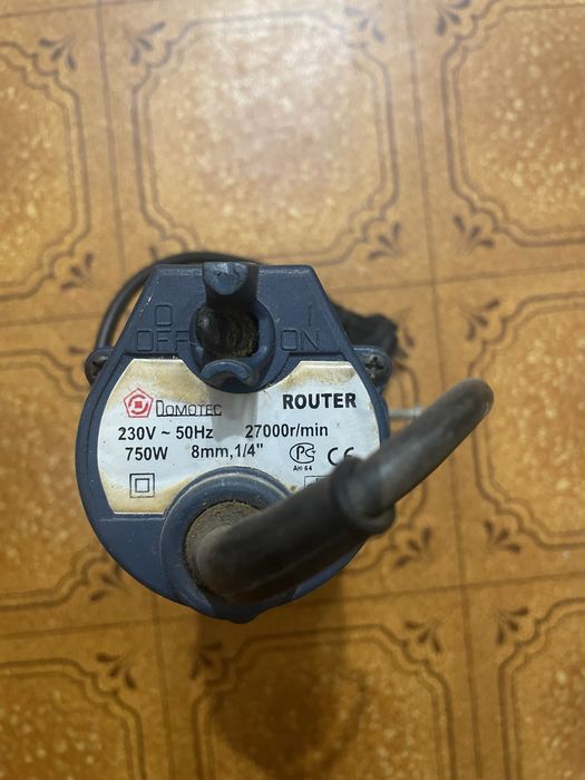 Продам ручной фрезер