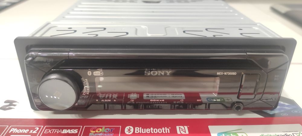 Casetofon Radio CD Auto Sony MEX-N7300BD