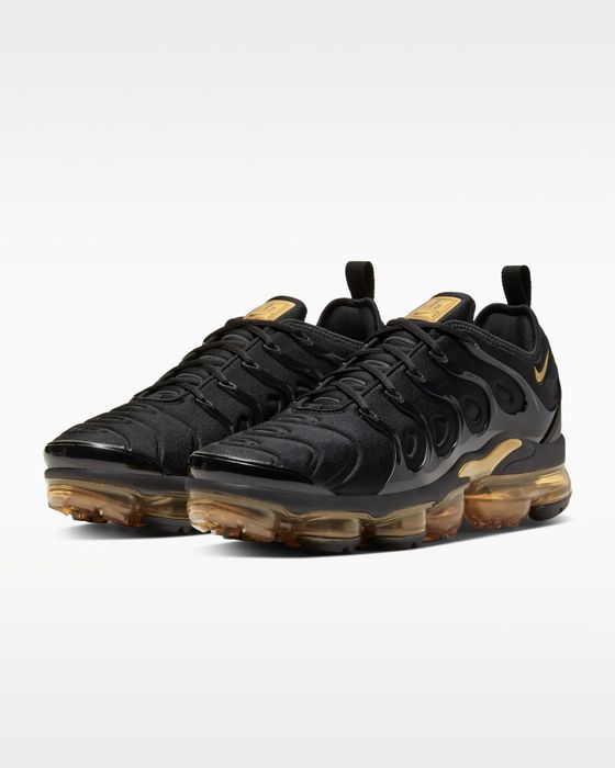 Nike Air VaporMax Plus Black & Gold