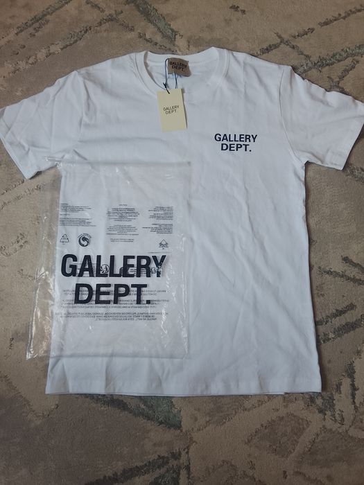 Футболка Gallery Dept