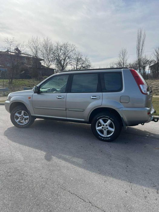 Nissan X-Trail T30