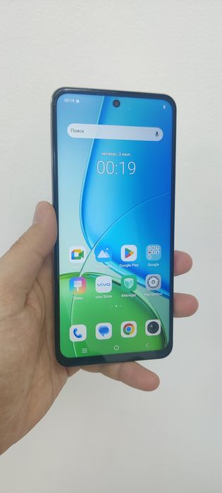 Продам Vivo Y29.