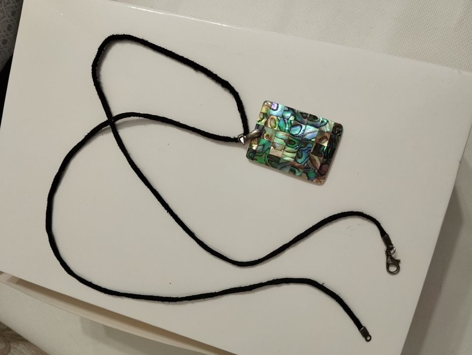 Цепочки с кулоном