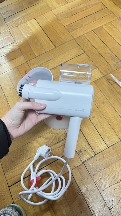 Aparat de calcat vertical aburi