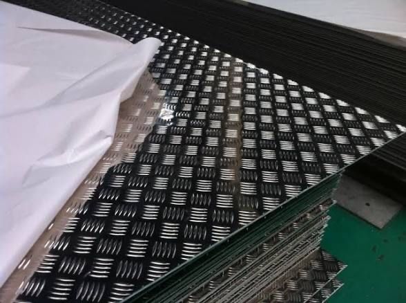 Tabla striata din aluminiu! De orice dimensiune!