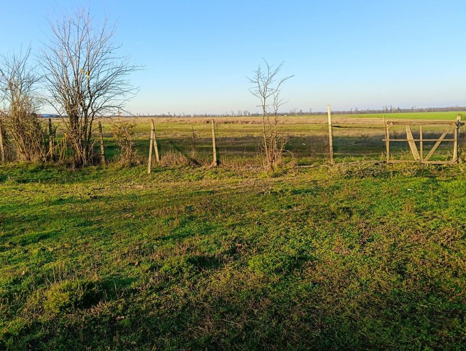 Парцел в село Стефан Караджа