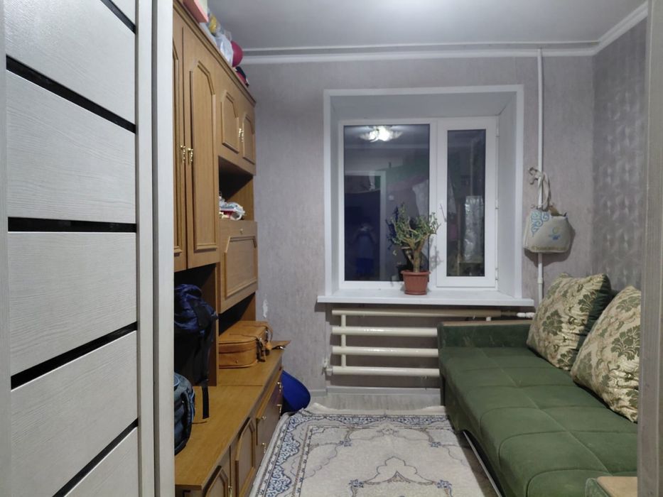 Продается 4х-комн.кв на 6 микрорайоне