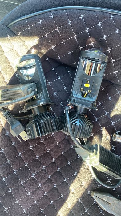 Продам лед лампа н4