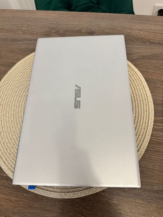 Asus VivoBook 15 -x512da