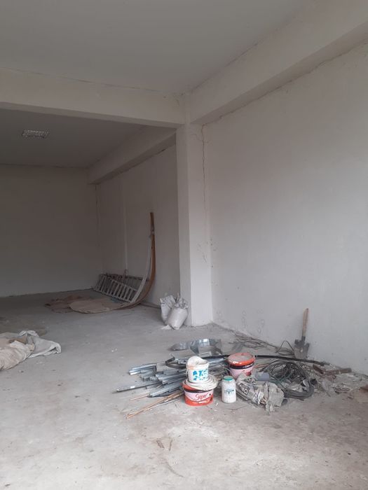Vând depozit comercial lângă Autogară