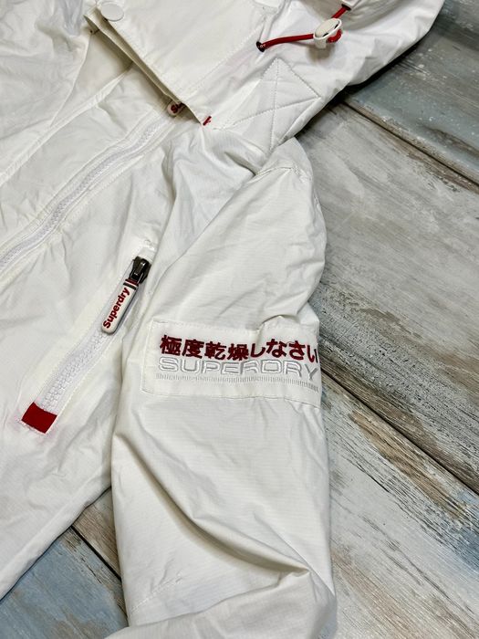 ПРОМО ЦЕНА! Дамско зимно яке SuperDry - размер XS, отлично състояние