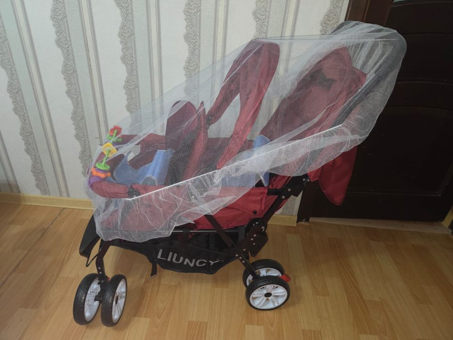 Коляска новый 2 бала отыратын. Егиздер болса типти жаксы!!!