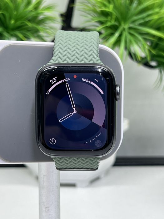 Apple Watch SE 44mm