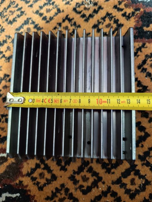 Sursă Radiator aluminiu profesional