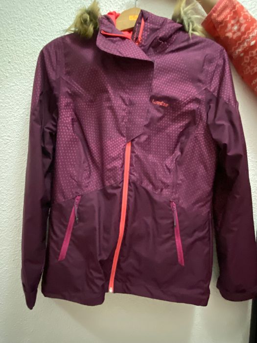 Топло Зимно яке с качулка .