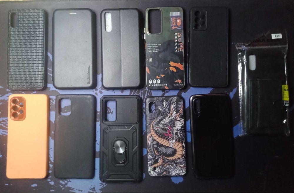 Чехлы на телефон