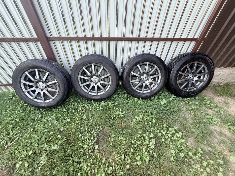 Jante VW 215/65/R16/ 7JJ X16H2 et 40