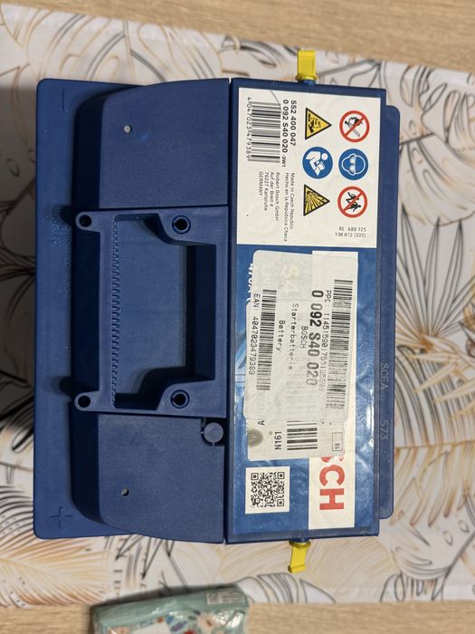 Baterie Bosch S4 002 – NOUĂ, 52Ah, 470A