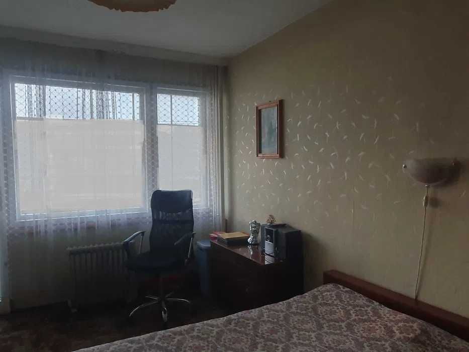 Продава се Четиристаен апартамент в Велико Търново, Център - 106 кв.м за 991 €/кв.м - Снимка #5