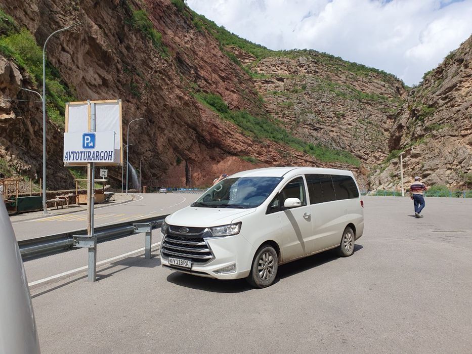 Автобус Туризим Ўзбекистон бўйлаб саёхат хизматлари