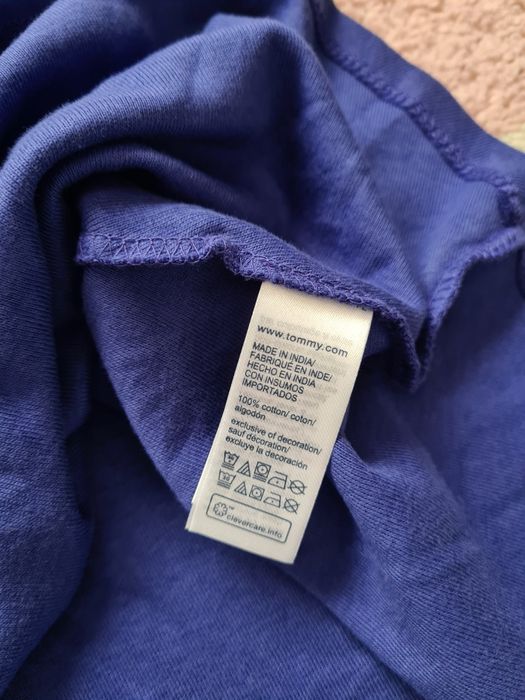 Rochita Tommy Hilfiger 16 ani sau XS adult