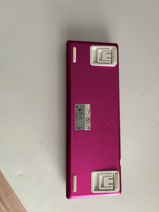 Hyperx alloy origins 60% red keykaps