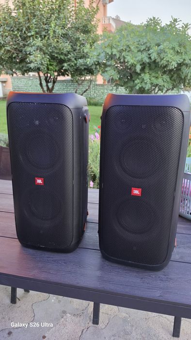 Две тонколони JBL PartyBox 310