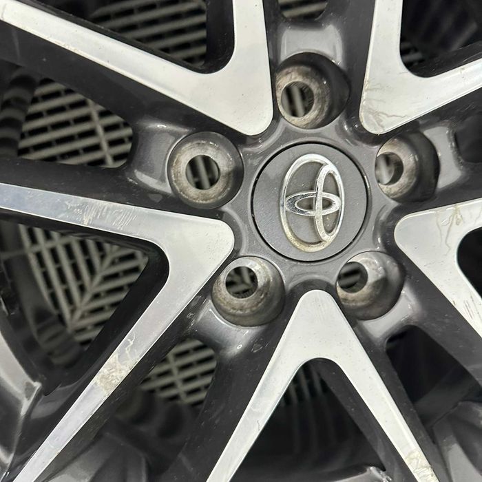Jante Toyota Avensis Auris Corolla Camry Yaris Cross R16 TVA21%