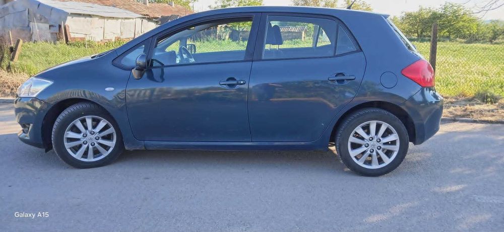 Toyota Auris 4d4