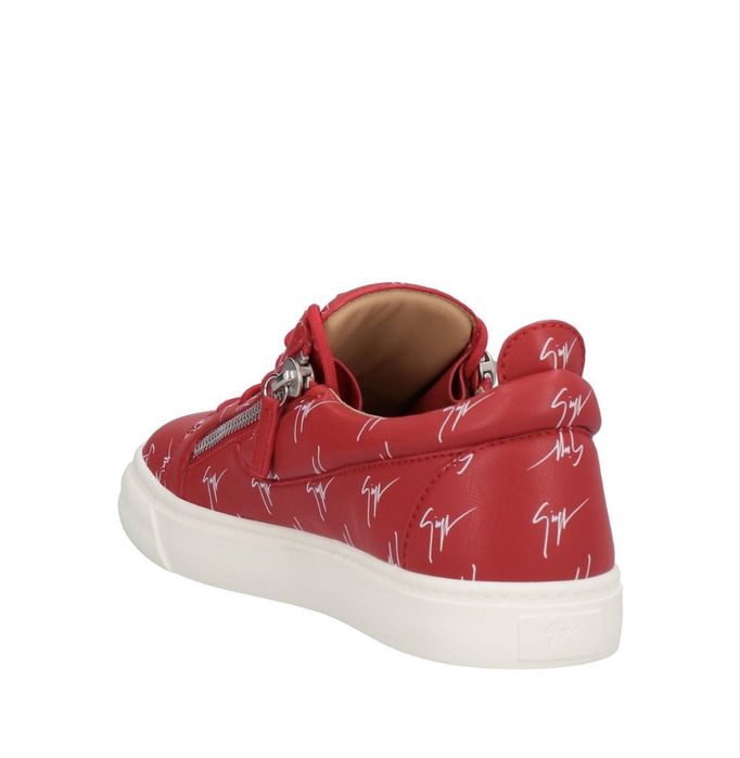 Giuseppe Zanotti 44 оригинал